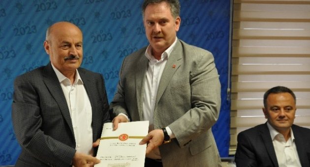 Milletvekili Kahveci Aday Adaylığı Başvurusunu Yaptı
