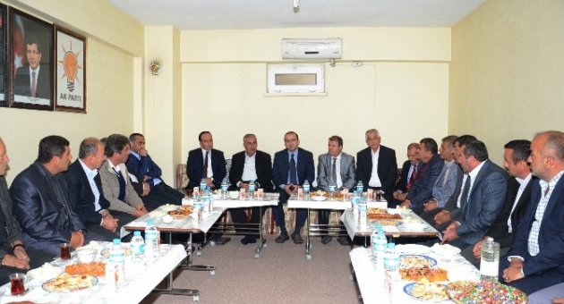 Milletvekili Özhan, Darende İlçesinde Temaslarda Bulundu