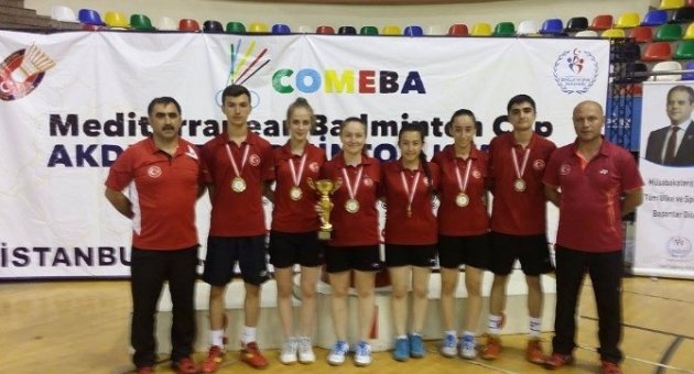 Milli Badmintoncular Sırbistan’a Gidiyor