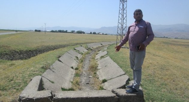 Muş’ta Sulama Kanalları Susuz Kaldı