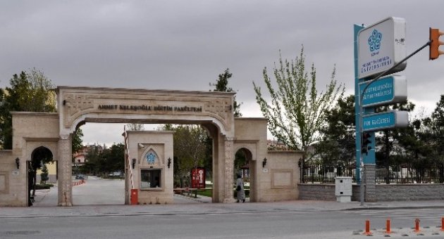 NEÜ Köklü Fakülteleri Ve İlk Kez Öğrenci Alacak Bölümleriyle Dikkat Çekiyor