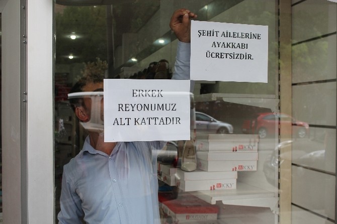 Niğdeli Esnaftan Şehit Ailelerine Ücretsiz Ayakkabı