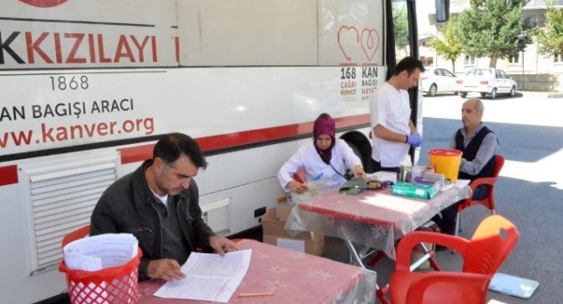 Palandöken Belediyesi Çalışanları Kan Bağışı Yaptı