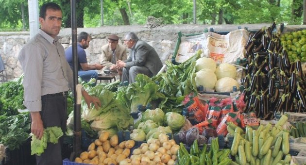 Pazarda Yerli Ürünlere Rağbet Arttı