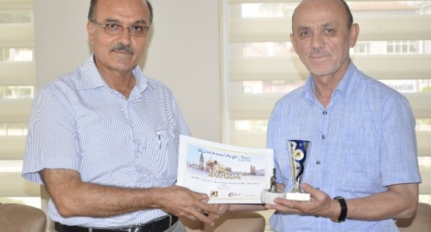 Polonya’dan Dönen Heyetten Öztürk’e Teşekkür Ziyareti