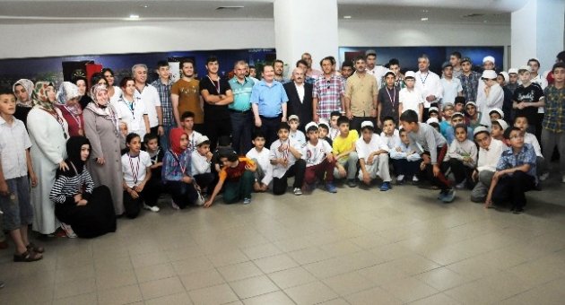 Pursaklar’da Kur’an Kursu Öğrencileri Dart Turnuvasında Buluştu