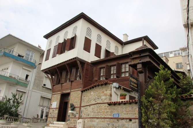 Rakoczi Müzesi’ne Macar Akını