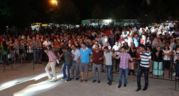 Ramazan Şenliklerinde Adıyamanlılar Rüzgarı