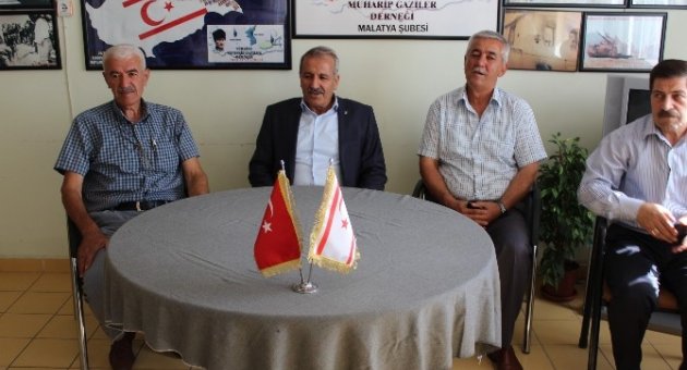 Şahin Türkiye Muharip Gaziler Derneğini Ziyaret Etti
