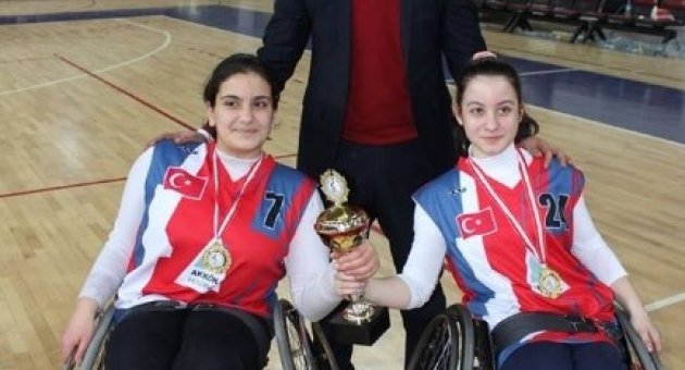 Saltan’a Milli Görev