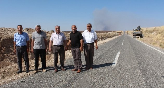 Samsat’ta Yol Genişletme Çalışması Yapılıyor