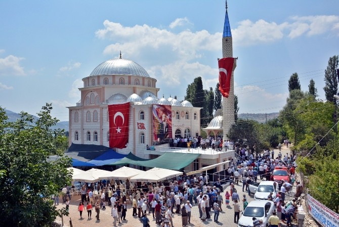 Şehit Askerin Adı Camide Yaşayacak