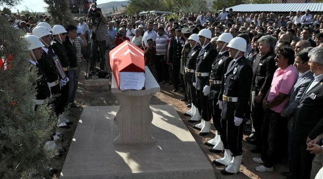 Şehit için şehir ağladı