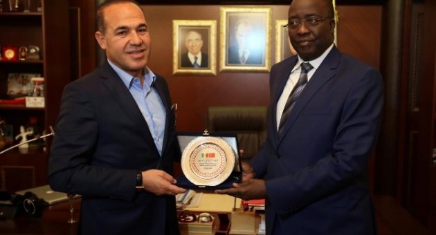 Senegal Büyükelçisi, Sözlü’den Destek İstedi