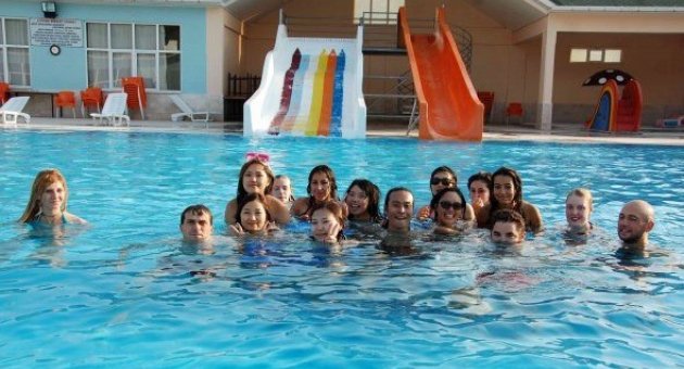 Sıcaktan Bunalanlar Aqua Parka Koşuyor