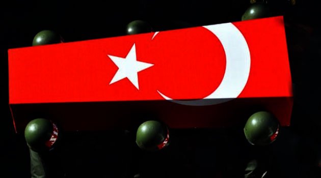 Silopi'de polis aracına roketatarlı saldırı, 1 polis şehit 4 yaralı
