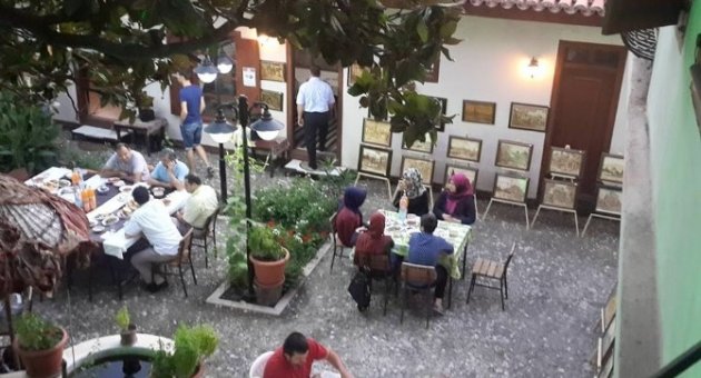 Tarihi Konakta Geleneksel El Sanatı Sergisi