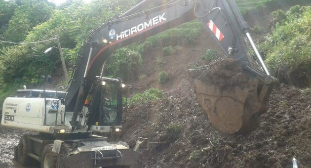 Trabzon Büyükşehir Belediyesi’nden Artvin’e Yardım Eli