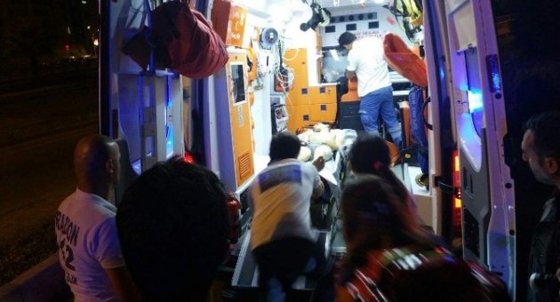 Trabzon’da Geceleyin Denize Giren Genç Boğularak Hayatını Kaybetti