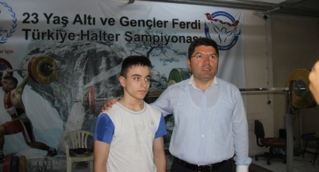 Tunç’tan, Avrupa Halter Şampiyonu’na Tebrik Ziyareti