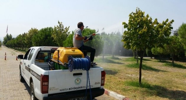Turgutlu’da İlaçlama Devam Ediyor