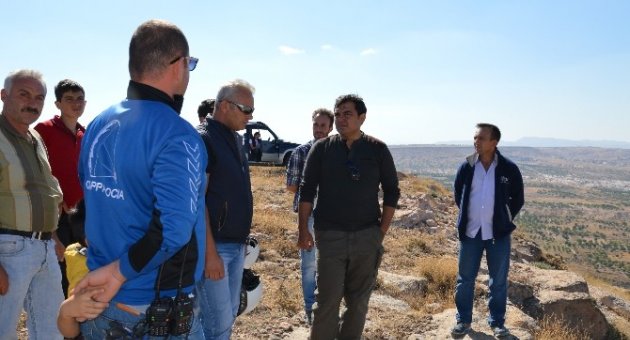 Ürgüp’te Yamaç Paraşütü Denemeleri