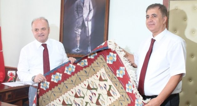 Vali Çakacak Anamur’da