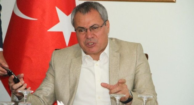 Vali Deniz, Basınla Bir Araya Geldi