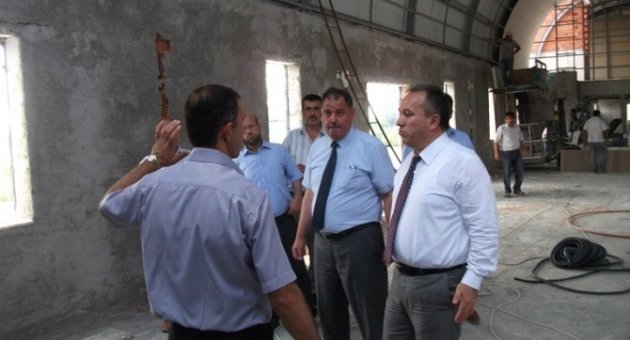 Vali Fidan Konuralp Kız Kur’an Kursu İnşaatını Gezdi