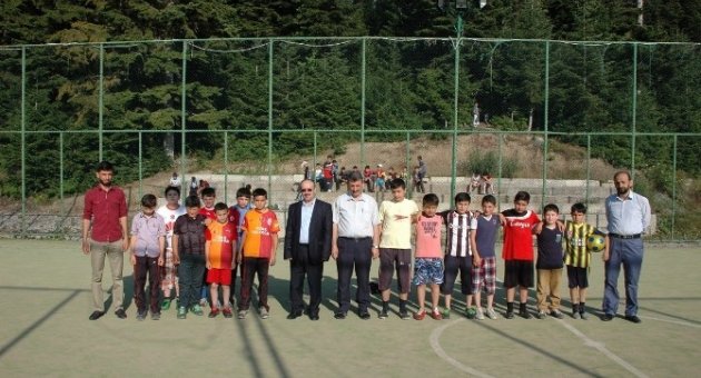 Yaz Kur’an Kurslarında Futbol Şöleni Başladı
