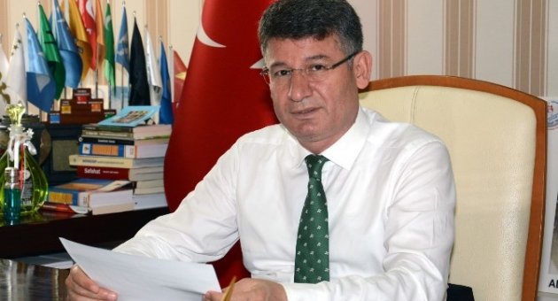 Yeni’den Baş’a ’Siyasi Üslup’ Hatırlatması