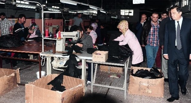 Yozgat Bağımsız Milletvekili Lütfullah Kayalar Sarıkaya’da Esnaf Ziyaretinde Bulundu