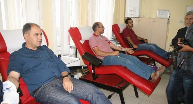 Yozgat Eğitim Bir Sen’den Kızılay’a Kan Bağışı