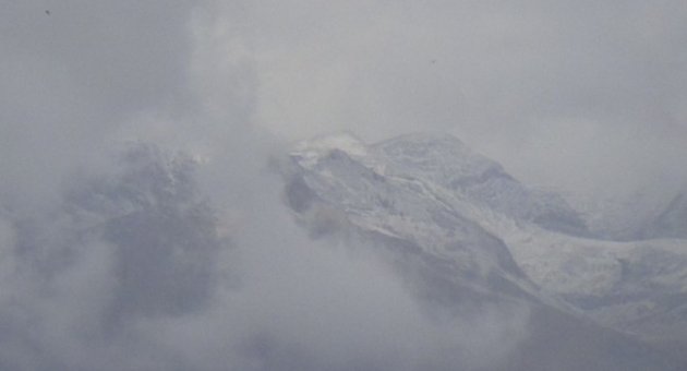Yüksekova’ya Yılın İlk Karı Düştü