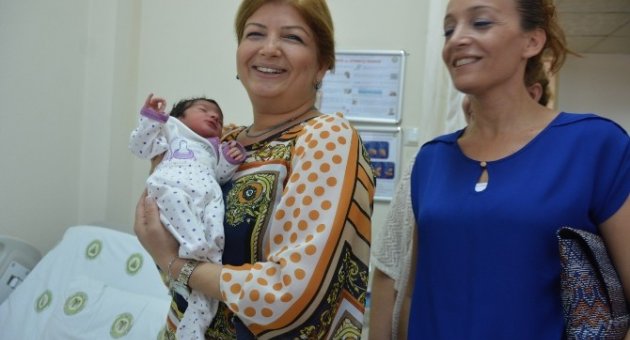 Yunusemre’den ‘Hoşgeldin Melek’ Ziyareti