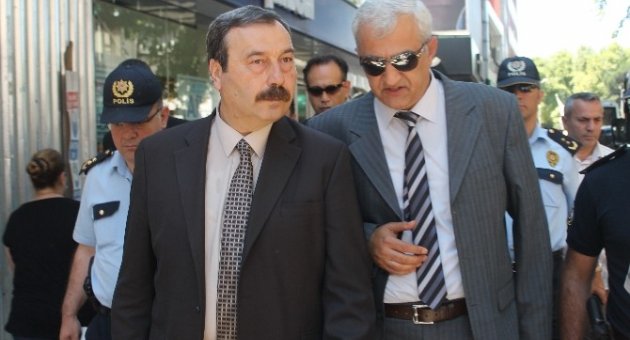 Zonguldak Trafiğine Emniyet Müdürü Bizzat El Attı